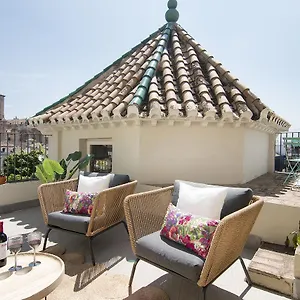 Chezmoihomes Luxury Cathedral Penthouse Grenade